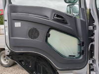 いすゞギガアルミウイング大型（10t）[写真25]