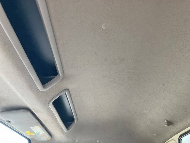 日野デュトロパネルバン小型（2t・3t）[写真34]