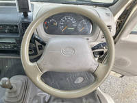 日野デュトロパネルバン小型（2t・3t）[写真38]