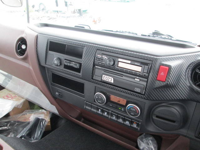 日野レンジャークレーン4段増トン（6t・8t）[写真16]