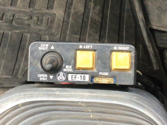 いすゞフォワードダンプ中型（4t）[写真23]