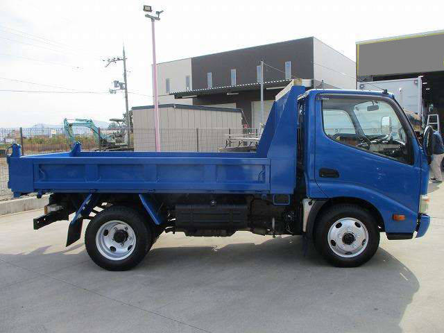トヨタトヨエースダンプ小型（2t・3t）[写真10]