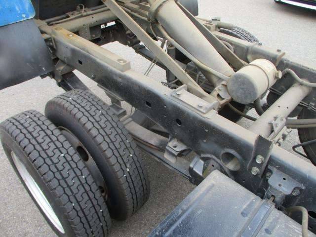 トヨタトヨエースダンプ小型（2t・3t）[写真13]