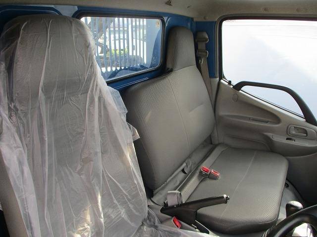 トヨタトヨエースダンプ小型（2t・3t）[写真16]