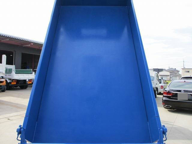 トヨタトヨエースダンプ小型（2t・3t）[写真02]