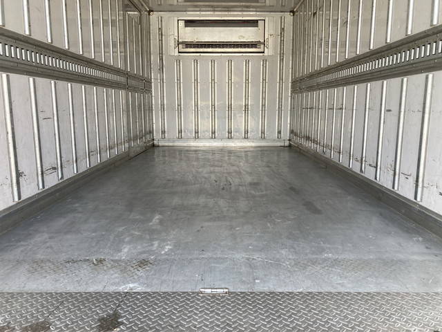 三菱ふそうキャンター冷凍車（冷蔵車）小型（2t・3t）[写真14]