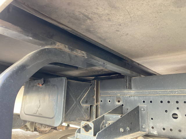 三菱ふそうキャンター冷凍車（冷蔵車）小型（2t・3t）[写真23]