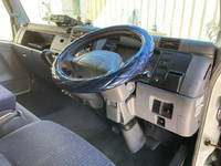 三菱ふそうキャンター冷凍車（冷蔵車）小型（2t・3t）[写真32]