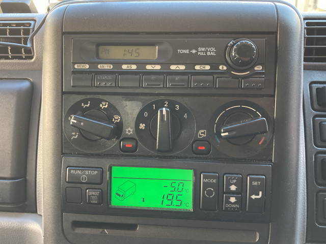 三菱ふそうキャンター冷凍車（冷蔵車）小型（2t・3t）[写真36]