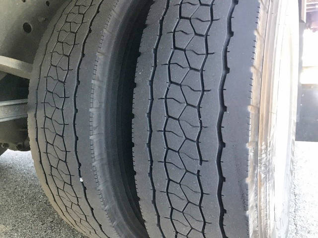 UDトラックスコンドルアルミウイング中型（4t）[写真17]