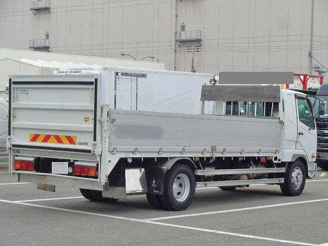 三菱ふそうファイターアルミブロック増トン（6t・8t）[写真02]