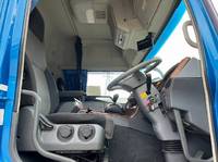 三菱ふそうスーパーグレートアルミブロック大型（10t）[写真09]