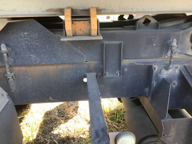 日野プロフィアコンテナ専用車大型（10t）[写真14]