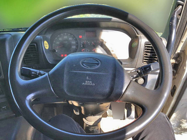 日野プロフィアコンテナ専用車大型（10t）[写真25]