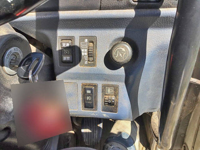 日野プロフィアコンテナ専用車大型（10t）[写真29]