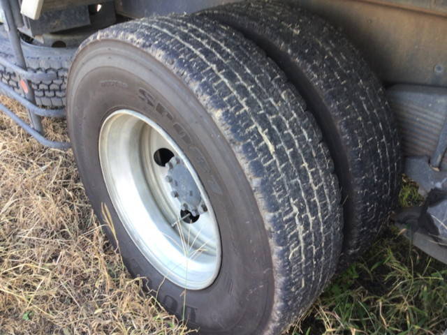 日野プロフィアコンテナ専用車大型（10t）[写真07]