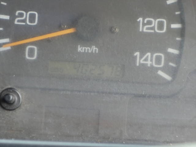 三菱ふそうファイターコンテナ専用車増トン（6t・8t）[写真23]