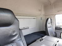 三菱ふそうスーパーグレートアルミブロック大型（10t）[写真11]