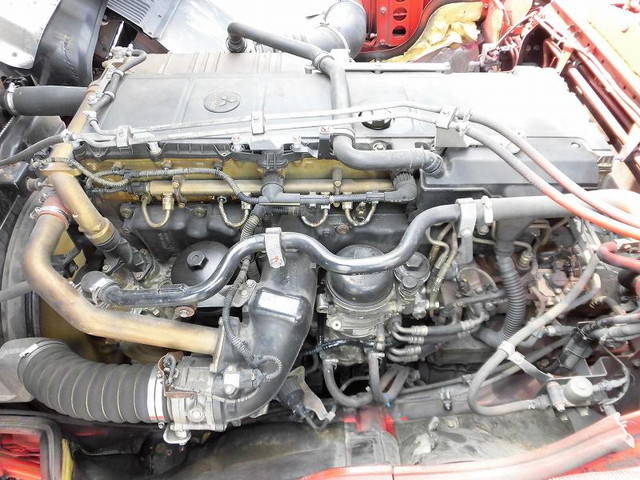 三菱ふそうスーパーグレートアルミブロック大型（10t）[写真17]