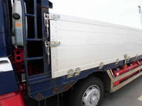 三菱ふそうスーパーグレートアルミブロック大型（10t）[写真27]