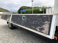 三菱ふそうキャンター平ボディ小型（2t・3t）[写真16]