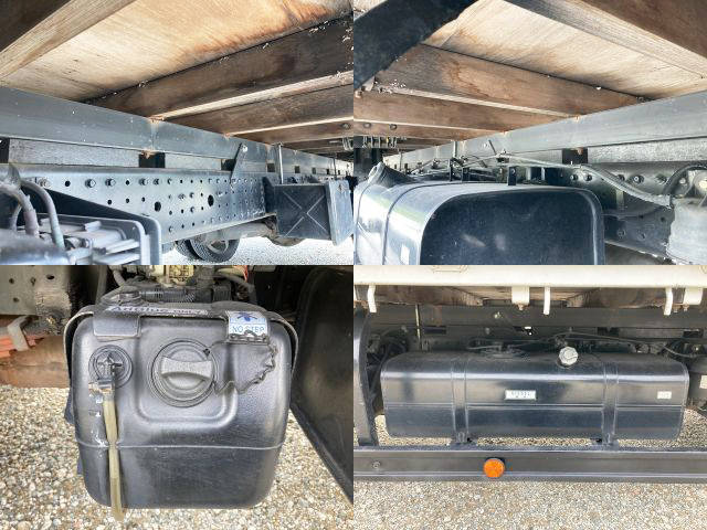 三菱ふそうキャンター平ボディ小型（2t・3t）[写真21]