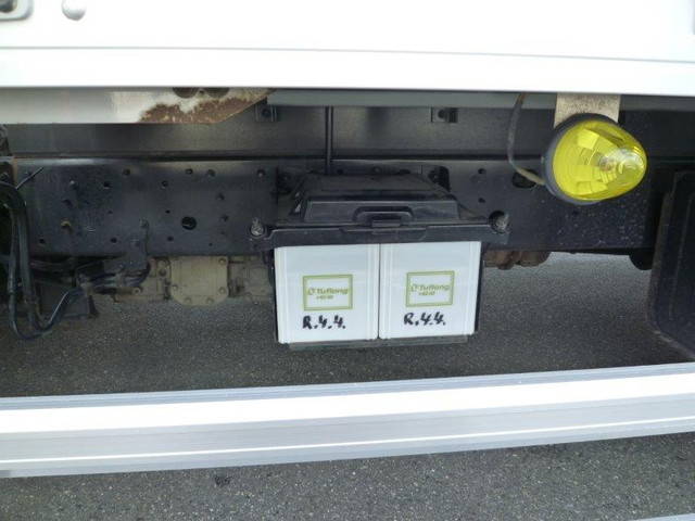 日野レンジャーアルミウイング中型（4t）[写真26]