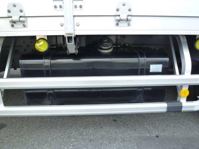 日野レンジャーアルミウイング中型（4t）[写真27]