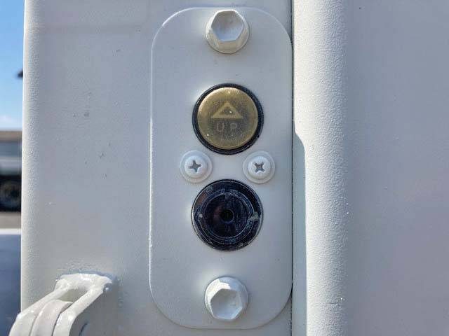 いすゞエルフダブルキャブ（Wキャブ）小型（2t・3t）[写真13]