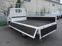 日野デュトロ平ボディ小型（2t・3t）[写真13]