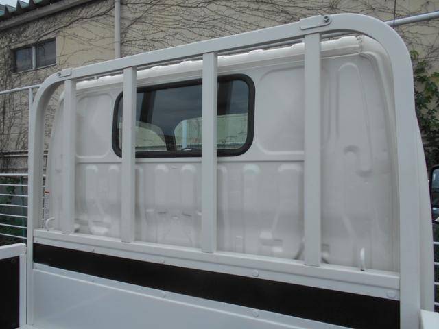 日野デュトロ平ボディ小型（2t・3t）[写真17]