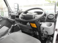 日野デュトロ平ボディ小型（2t・3t）[写真28]