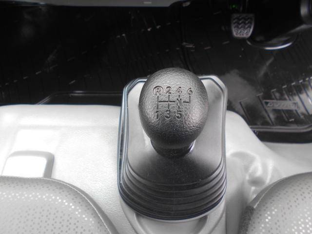 日野デュトロ平ボディ小型（2t・3t）[写真33]