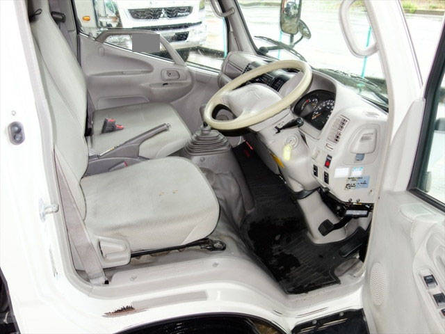 トヨタトヨエース冷凍車（冷蔵車）小型（2t・3t）[写真21]