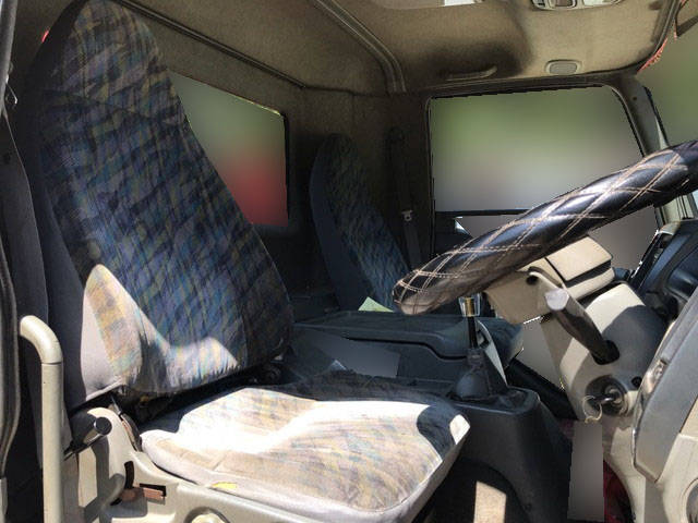 三菱ふそうファイターセルフクレーン3段増トン（6t・8t）[写真25]