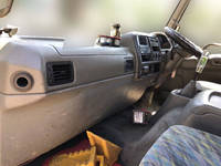 三菱ふそうファイターセルフクレーン3段増トン（6t・8t）[写真26]