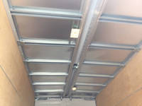 三菱ふそうキャンターアルミウイング小型（2t・3t）[写真08]