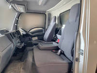 いすゞエルフアルミブロック小型（2t・3t）[写真19]