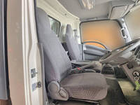 いすゞエルフアルミブロック小型（2t・3t）[写真20]