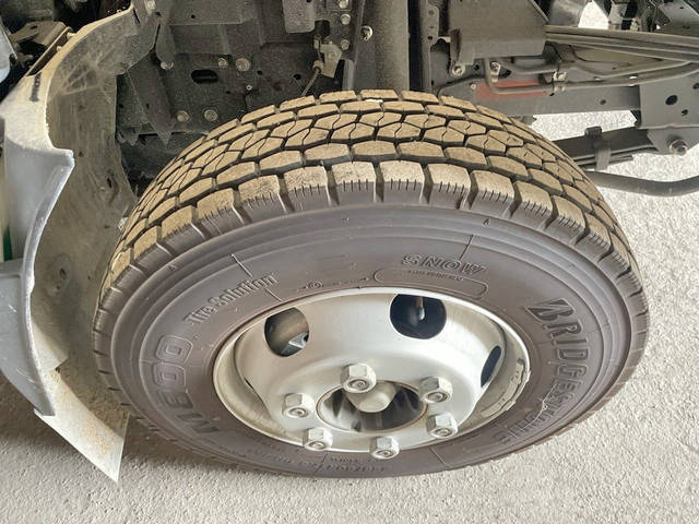 いすゞエルフアルミブロック小型（2t・3t）[写真09]