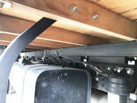 三菱ふそうキャンター平ボディ小型（2t・3t）[写真20]