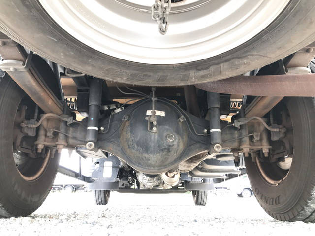 三菱ふそうキャンター平ボディ小型（2t・3t）[写真21]