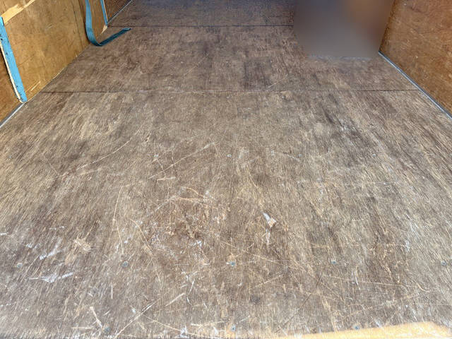 トヨタダイナアルミバン小型（2t・3t）[写真11]