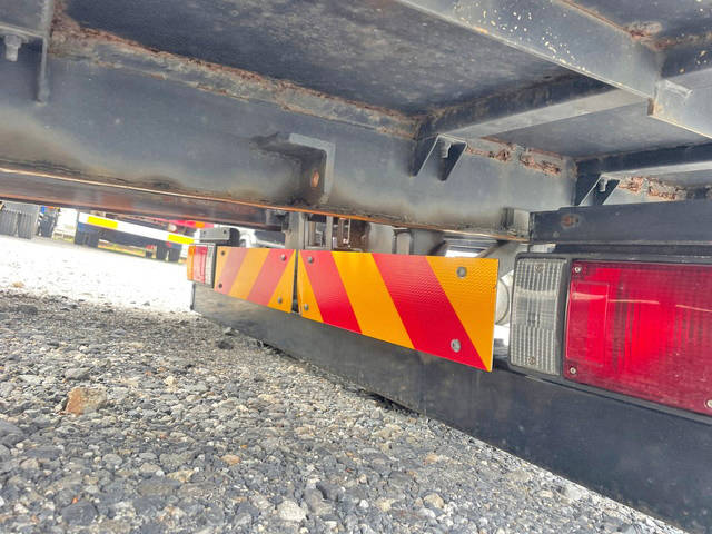 いすゞエルフセーフティローダー小型（2t・3t）[写真25]