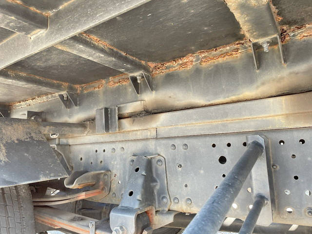 いすゞエルフセーフティローダー小型（2t・3t）[写真26]