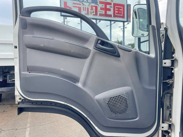 いすゞエルフセーフティローダー小型（2t・3t）[写真32]