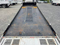 いすゞエルフセーフティローダー小型（2t・3t）[写真09]