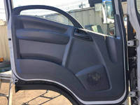 いすゞエルフ平ボディ小型（2t・3t）[写真28]