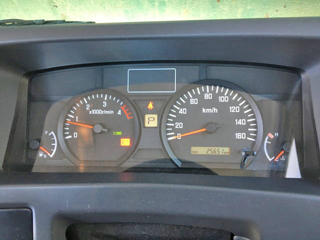 いすゞエルフ平ボディ小型（2t・3t）[写真39]