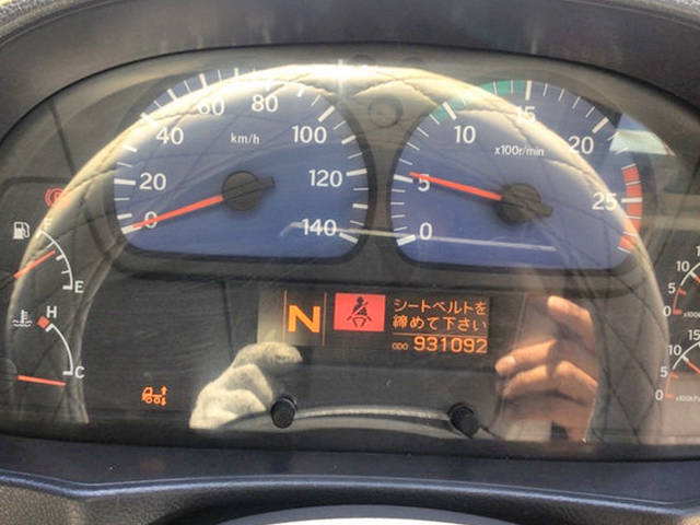 UDトラックスクオンクレーン4段大型（10t）[写真35]